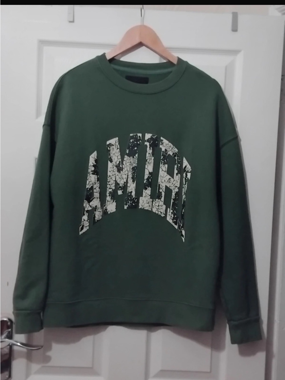 AMIRI Green Crewneck Sweatshirt with Cracked-Print Logo